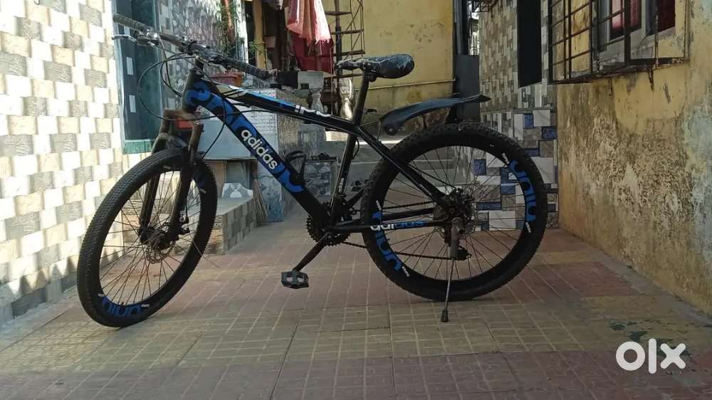 Adidas 21 gear cycles.  , hero cycle in red