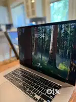 MacBook pro 2019 model