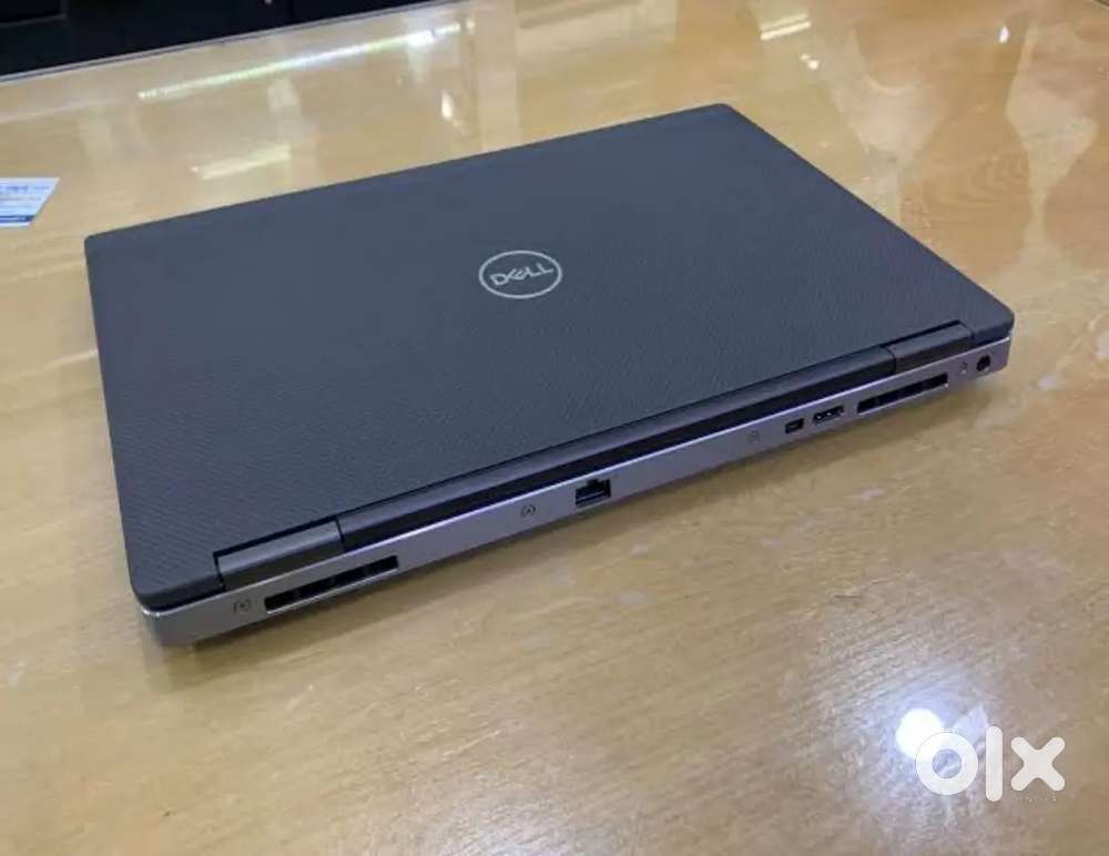 Dell Precision 7540 workstation laptop. Core i7-9th-H/4GbGraphics/32Gb