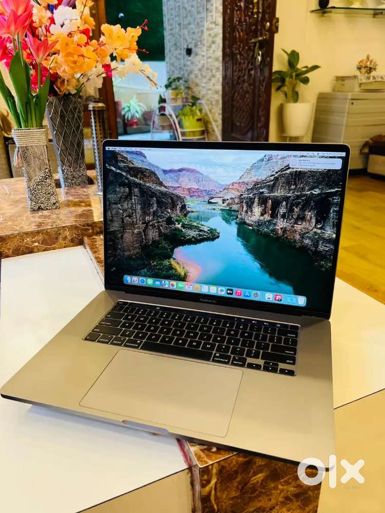 Apple MacBook Pro 2019 model , 16” , A2141 model , intel core i7