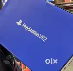 PS VR 2 only used twice. Brand-new condition came as Gift.