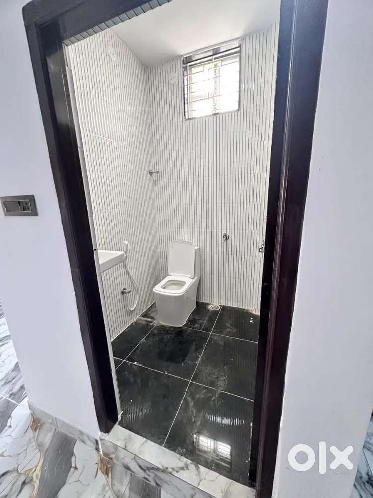 3 bedroom independant luxurious flat for rent