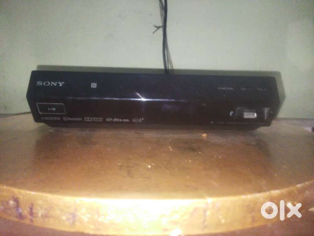 Sony iv 300 5.1dolby home theatre