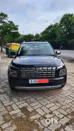 Hyundai Venue 1.2 S (O), 2024, Petrol