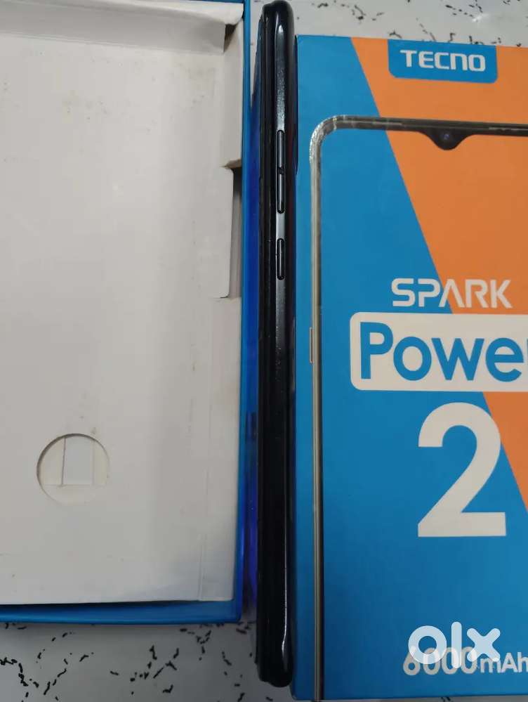 Tecno spark 2 __ 4/64