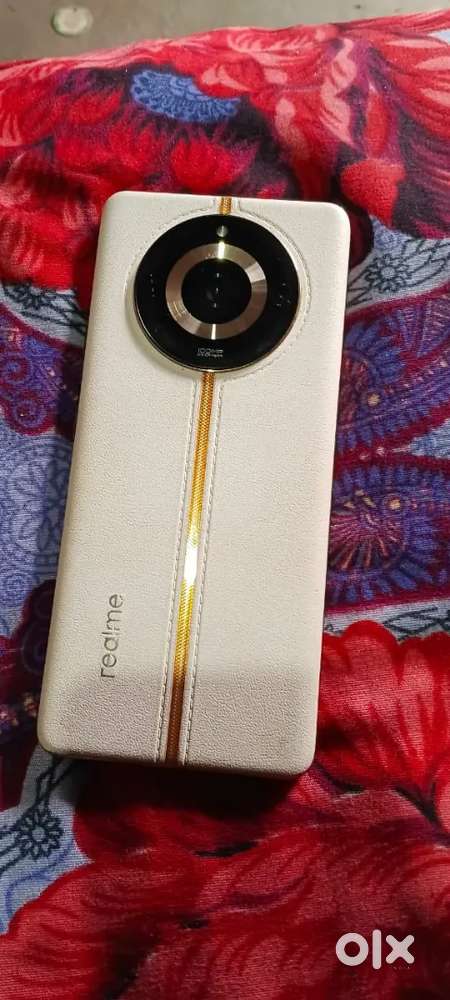 Realme 11 pro