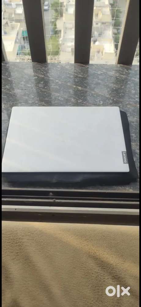 Lenova S340 10G i5 8G2X + 256 in good condition