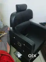 Beauty parlour chair