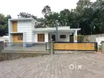 ആവോലി അടുത്ത് 7 സെൻ്ററിൽ  വീട്