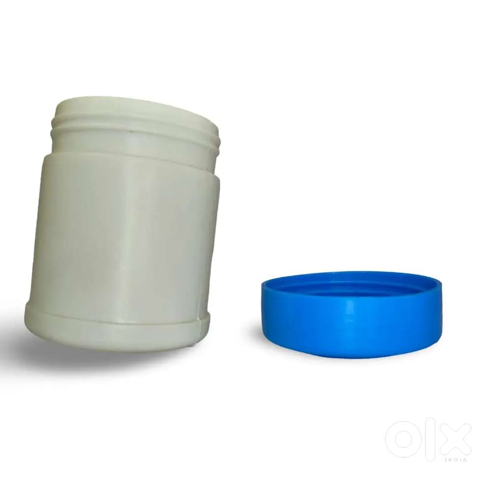 Plastic bottles, Small bottles with treaded cap 5.rs each