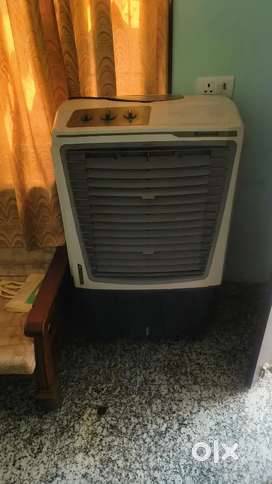 Honeywell Room Cooler 65+ Liter (Amlost 2 years old)