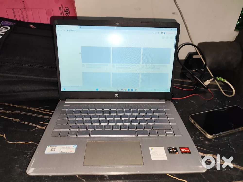 HP Laptop 14s 512 GB