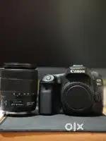 Canon EOS 90D