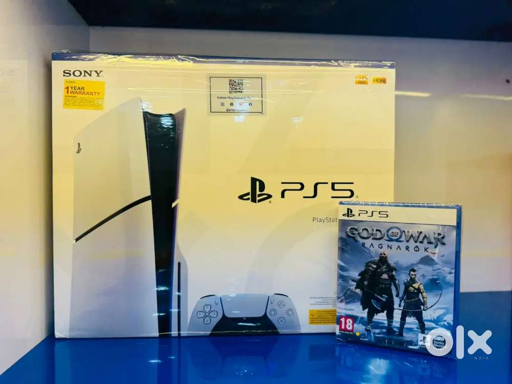 28 days old PS5 available with games