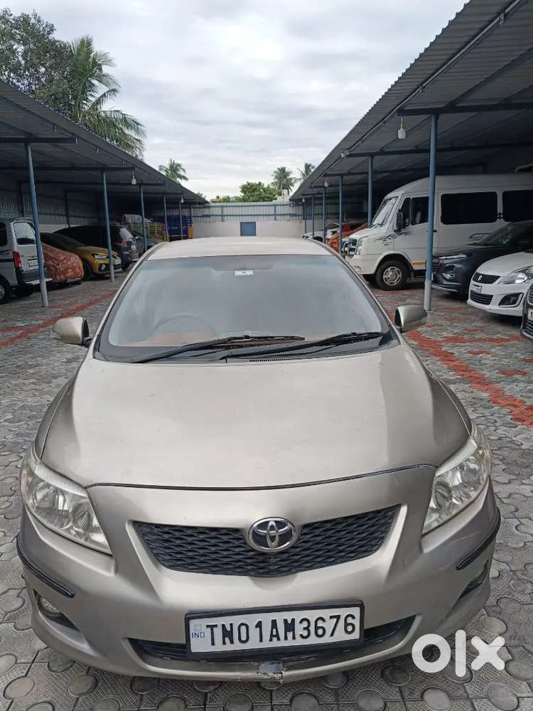 Toyota Corolla Altis 2010 Diesel 200000 Km Driven
