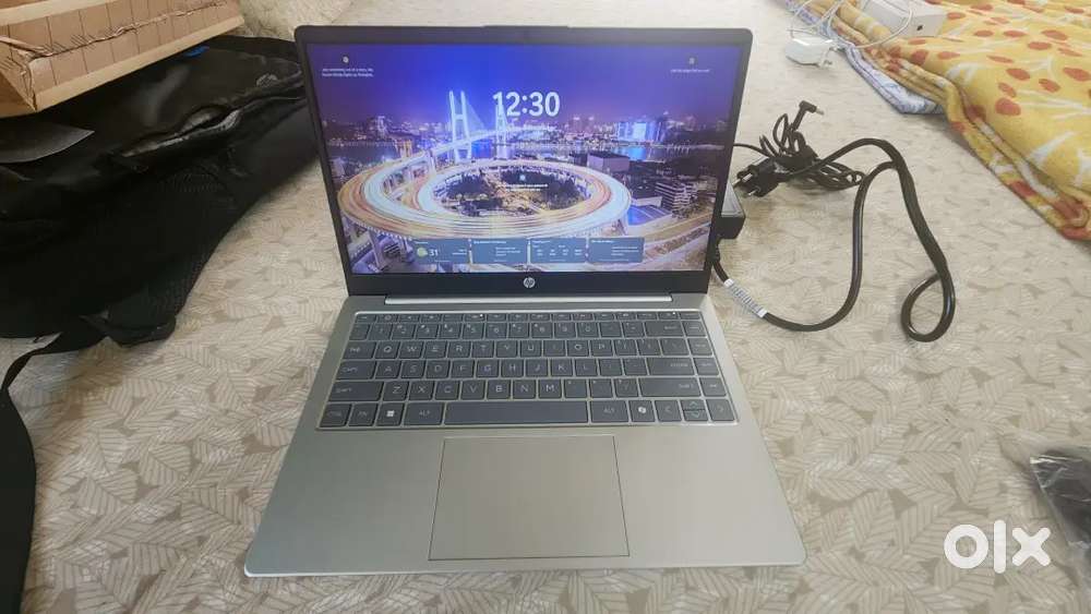 Brand new Hp Laptop 14-ep0343TU, i3 with windows 11 and Ms Office 2024