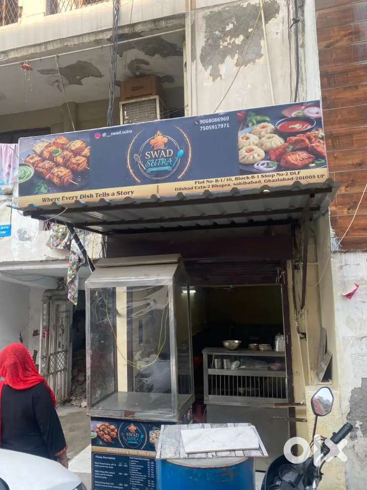 Chaap counter & tandoor 2 burger cowmin & fast food items counter