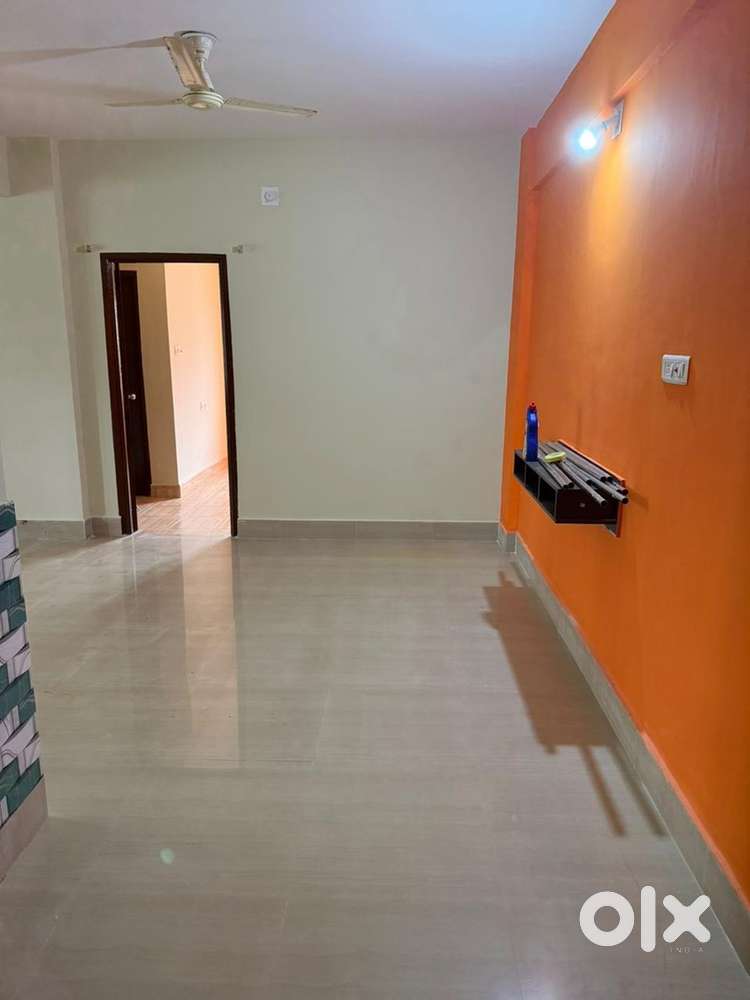 Spacious well ventilated 3 BHK immediately available for Rent