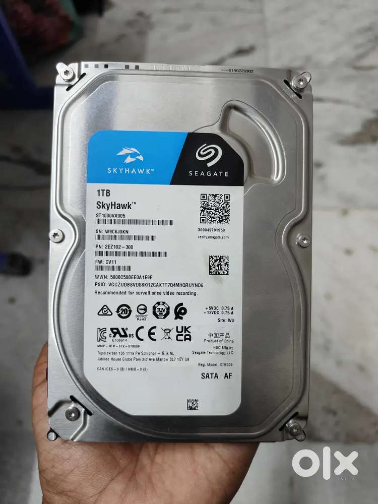 Seagate Skyhawk 1 TB Surveillance Internal Hard Drive HDD, 3.5 Inches