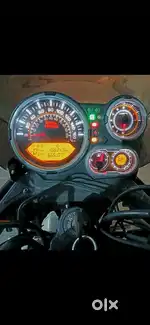 Royal Enfield Himalayan 411 best all rounder Bike