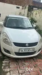 Maruti Suzuki Swift 2013 CNG & Well Maintained
