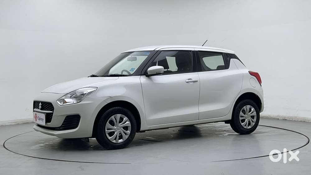 Maruti Suzuki Swift AMT VXI, 2022, Petrol