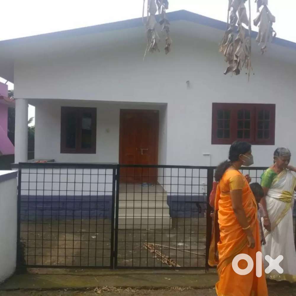 Alathur House for sell