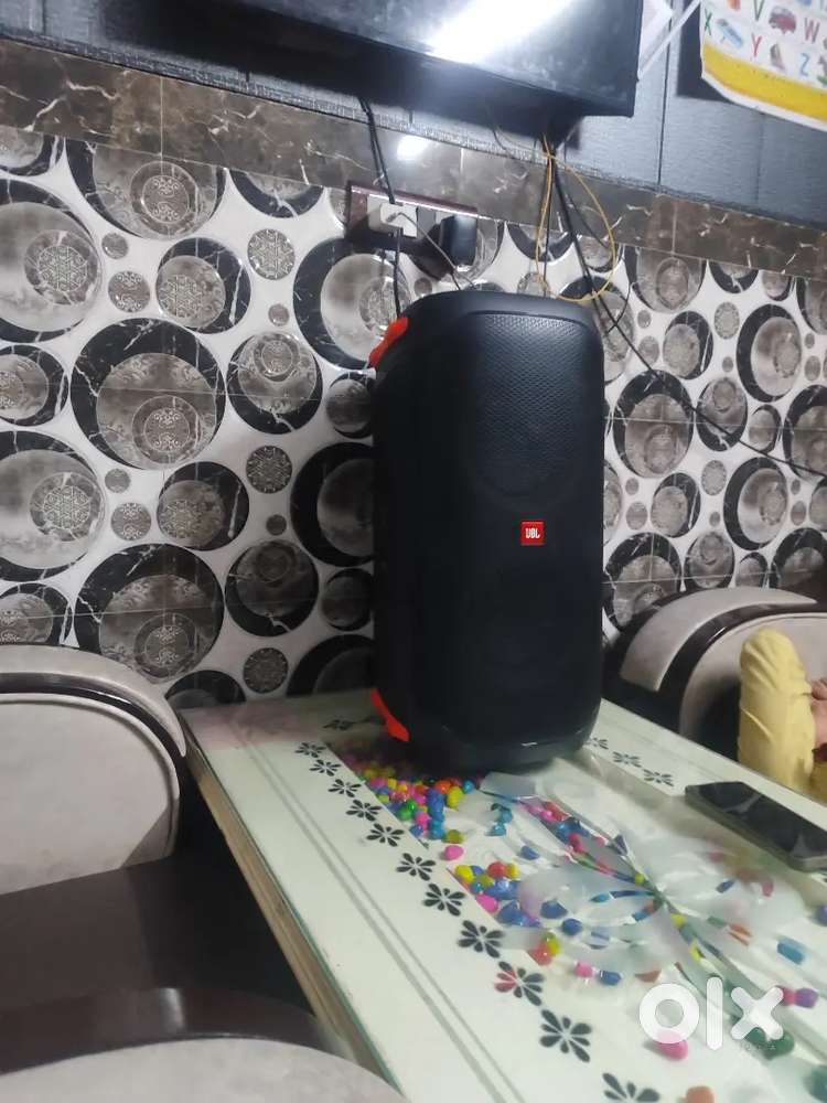 Jbl party box 110
