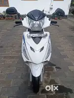 Maestro Edge 2020  white  110 cc Urgent Sale Single Owner