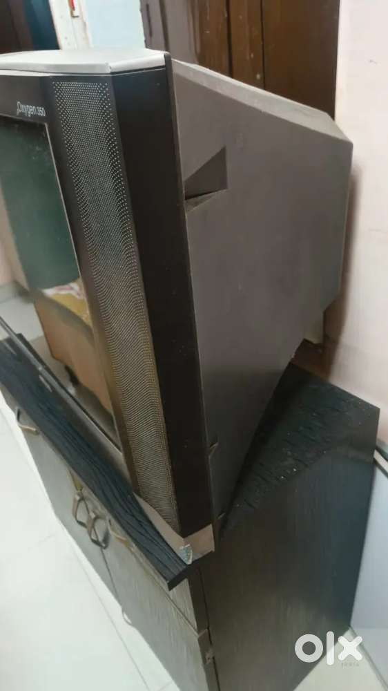 Big size Onida box TV 32 inch