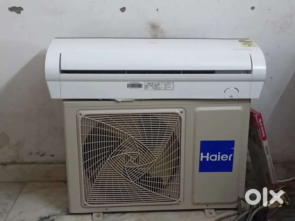 Haier split AC  inverter 3 star 4 months used