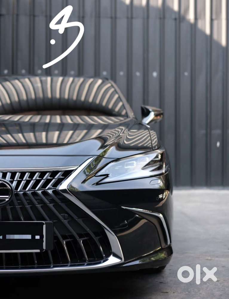 Lexus ES 300h Luxury, 2023, Petrol