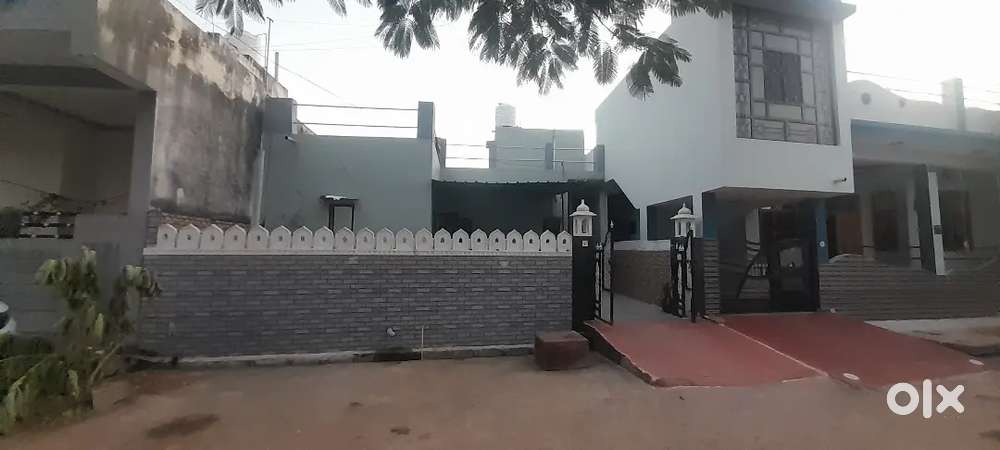 house for sell 3 bhk room and hall kicten let bath & car parking