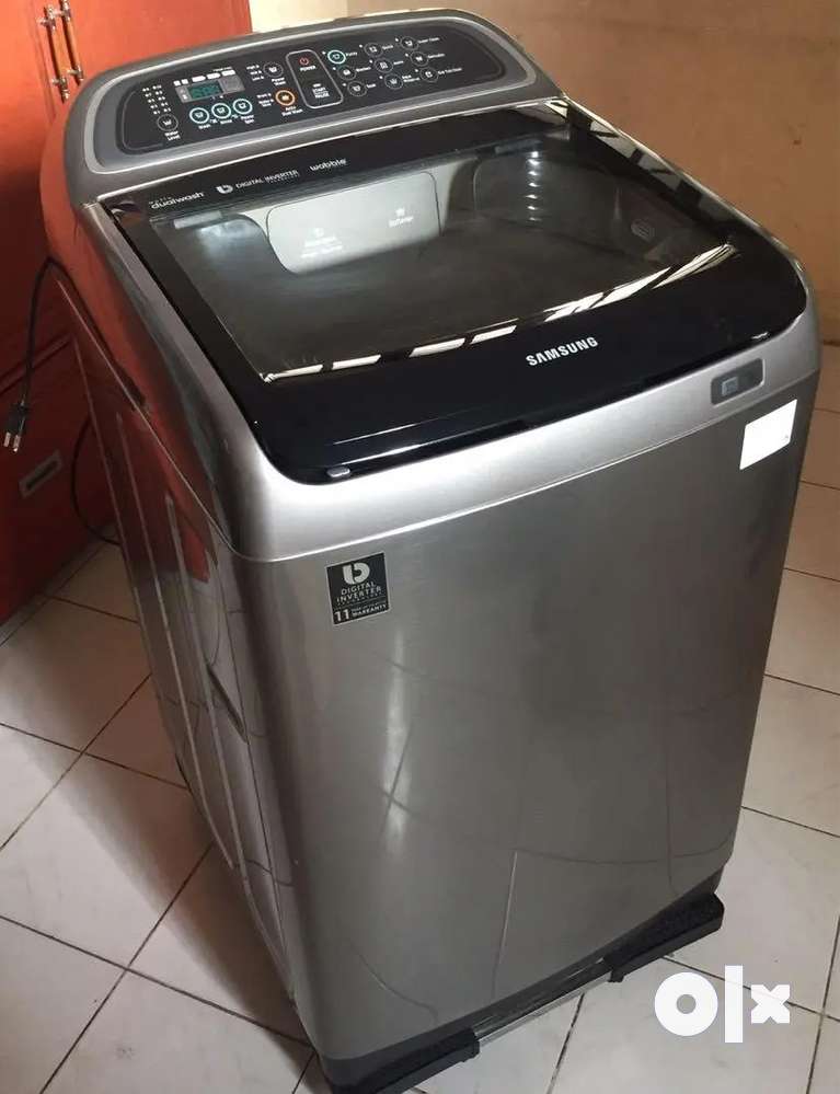 Excellent condition Samsung washing machine 10kg with all kit