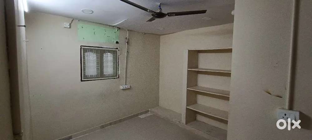 Single room for family or bachelors