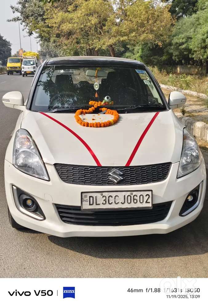 Maruti Suzuki Swift 2015 CNG & Hybrids 78000 Km Driven