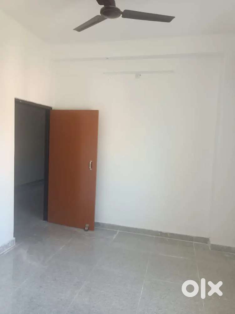 One Bhk/Two Bhk Rcc Part House available at Zoo Rd
