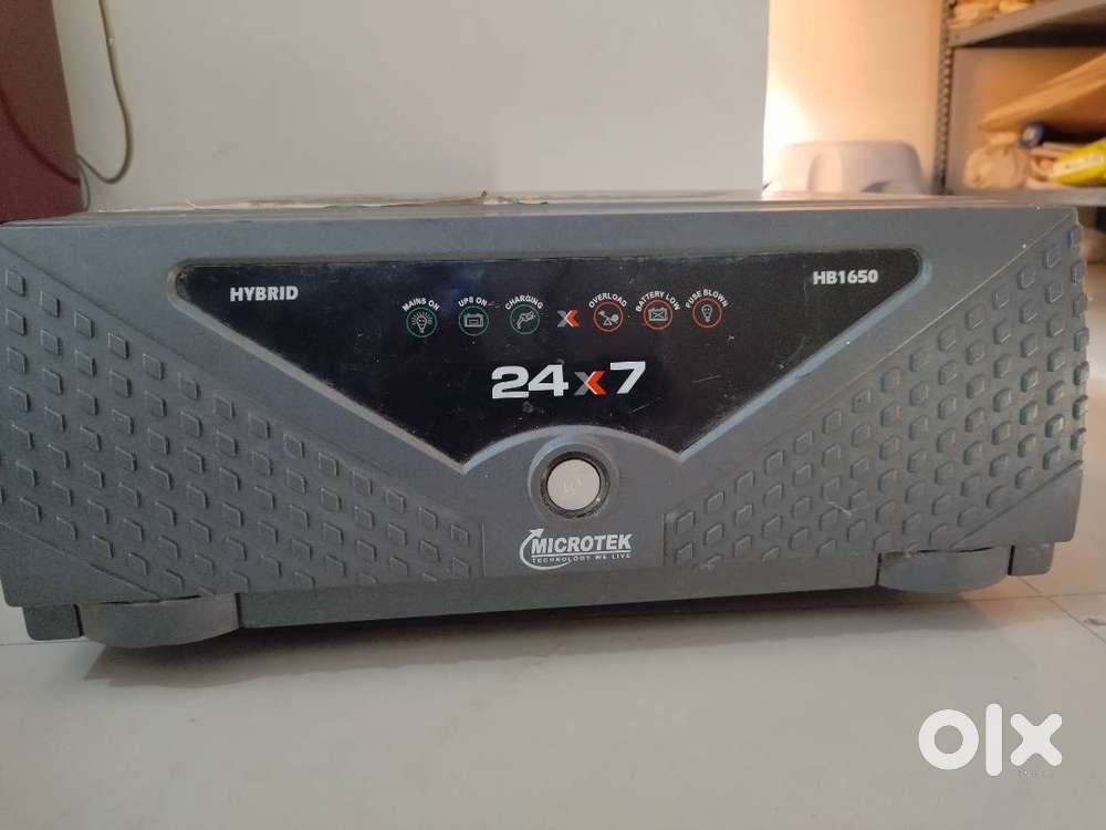 Microtek UPS Unit