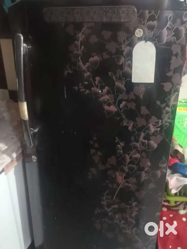 Frize and Ac and water Ro and washing machine and microwave repair