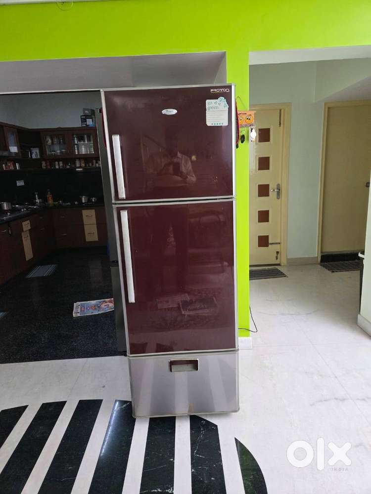 Whirlpool refrigirator for sale