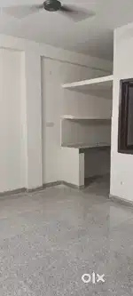 One room set Builder floor good location