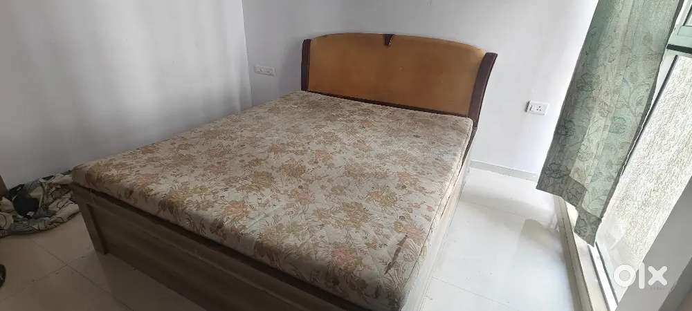 Bed mattress 72x60