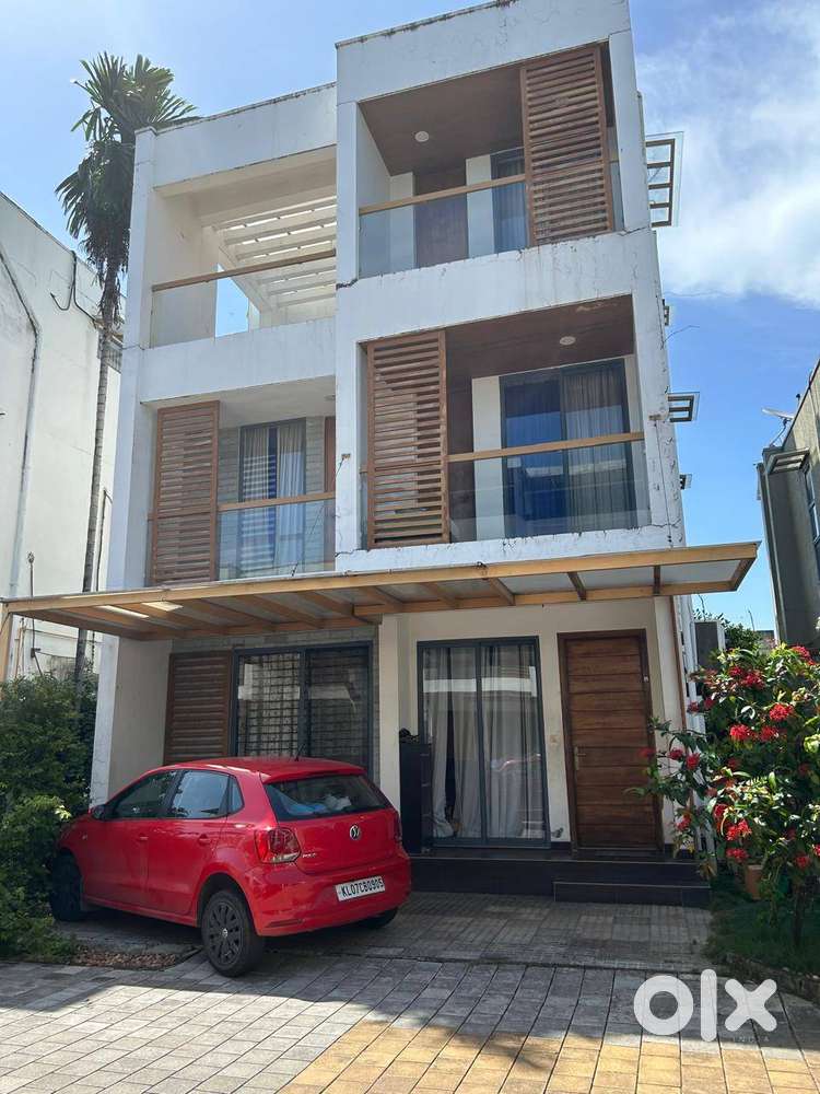 3 story 4.5 BHK furnished gated villa,2 car parking,Thoppil , kakkanad