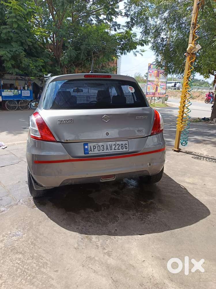 Maruti Suzuki Swift 2012 Petrol 105000 Km Driven