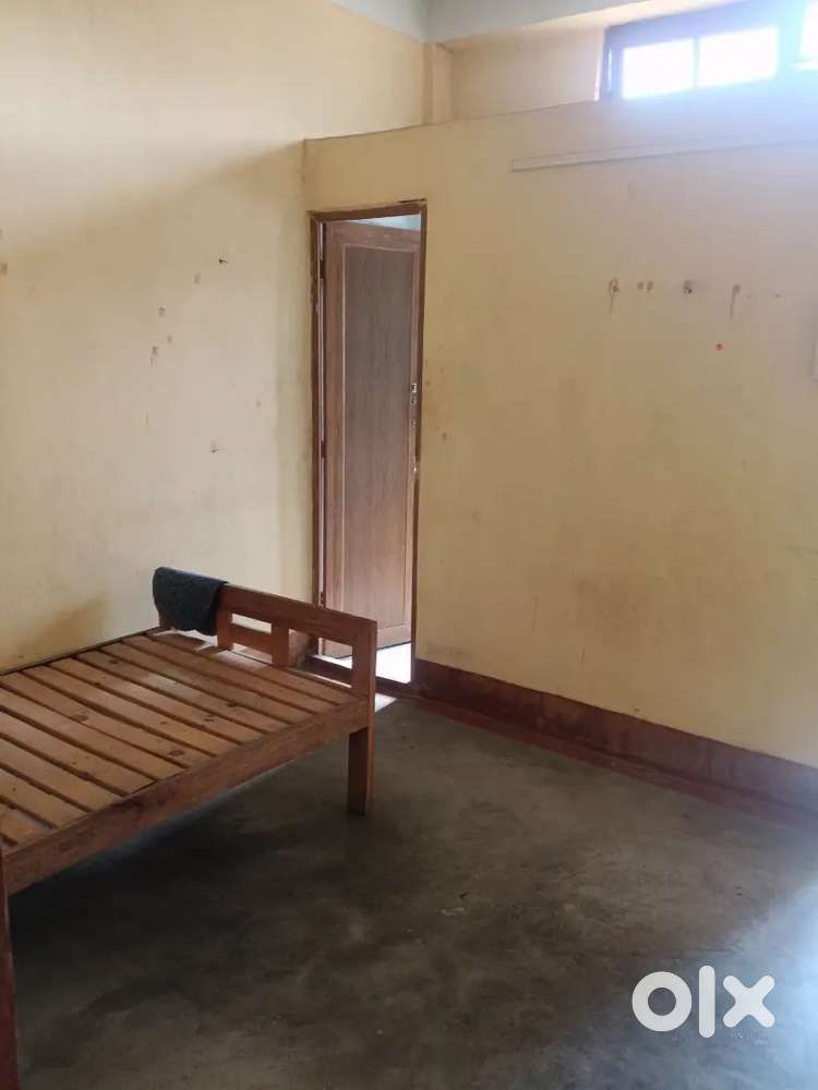 Independent Assam Type Single Room With Attached B/K at Zoo Road,
