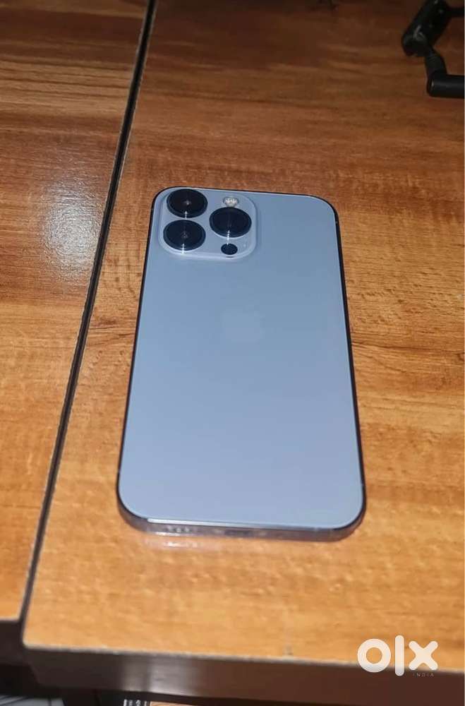 Iphone 13 pro 128gb battery 73%
