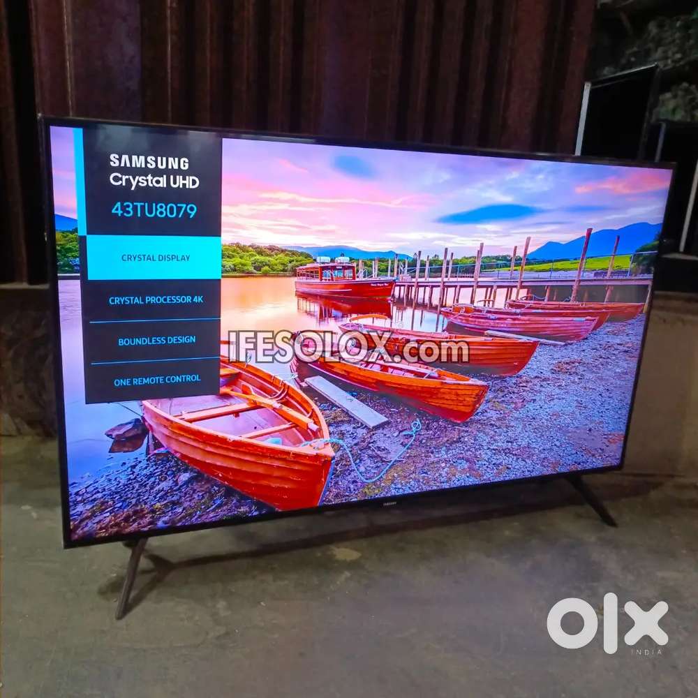 Samsung Smartv with Smart Features