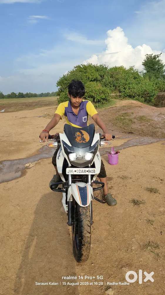 Apache RTR 160