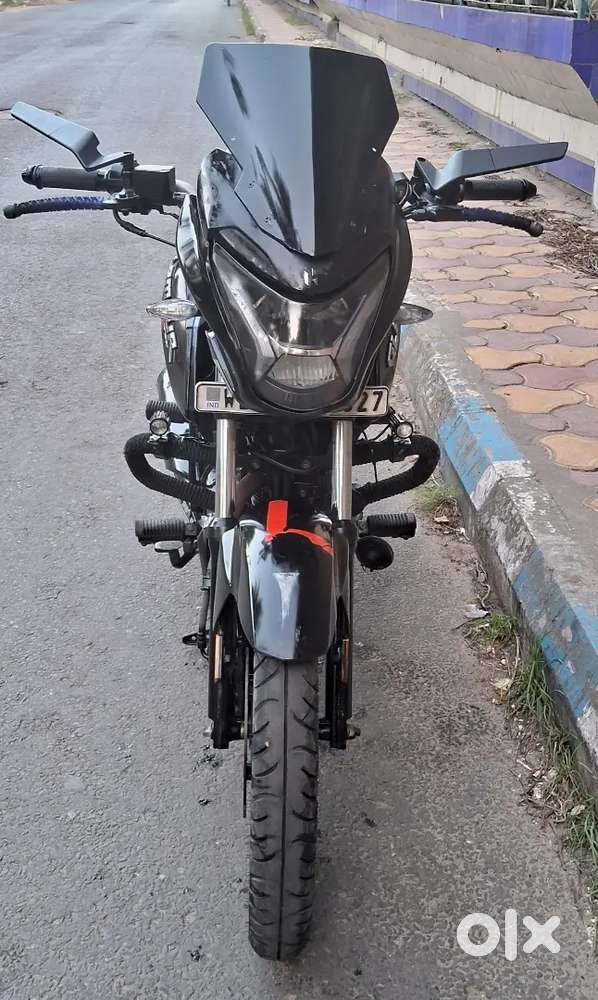 HERO GLAMOUR XTEC(2023) top model