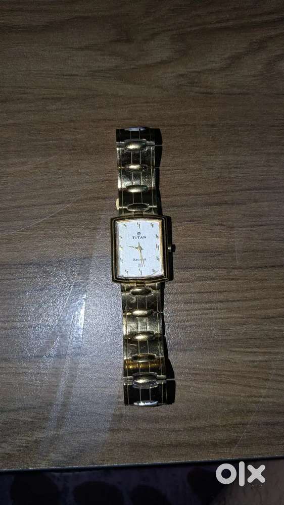 Titan original old money watch